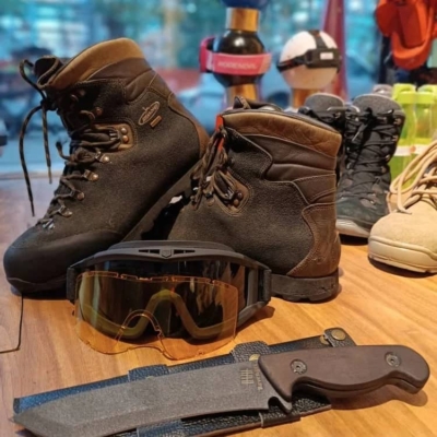 ارائه کفش‌های تخصصی